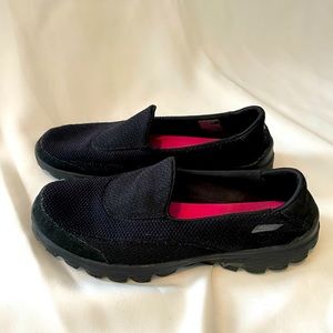 Skechers Gowalk 2 womens shoes - 8.5